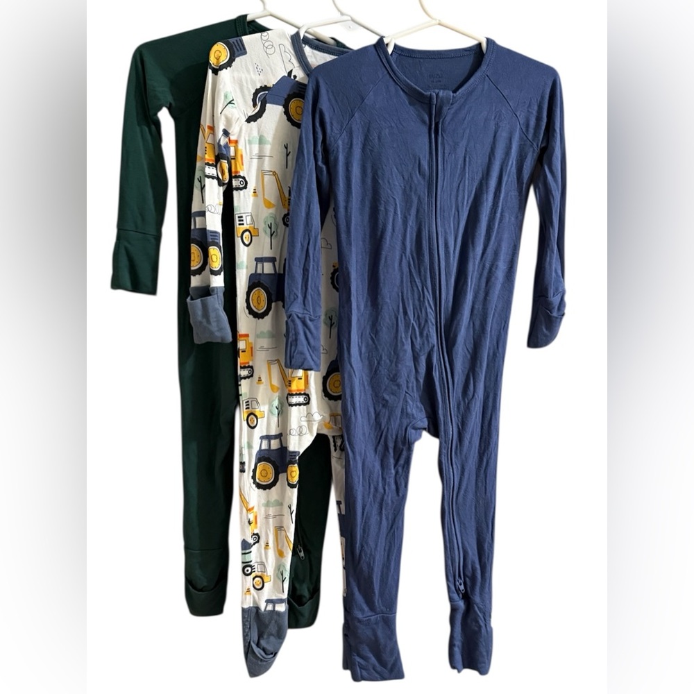 Suzel Bamboo Convertible Footie Zip Up Pajamas Bundle of 3 Boys Size 12-24 mo